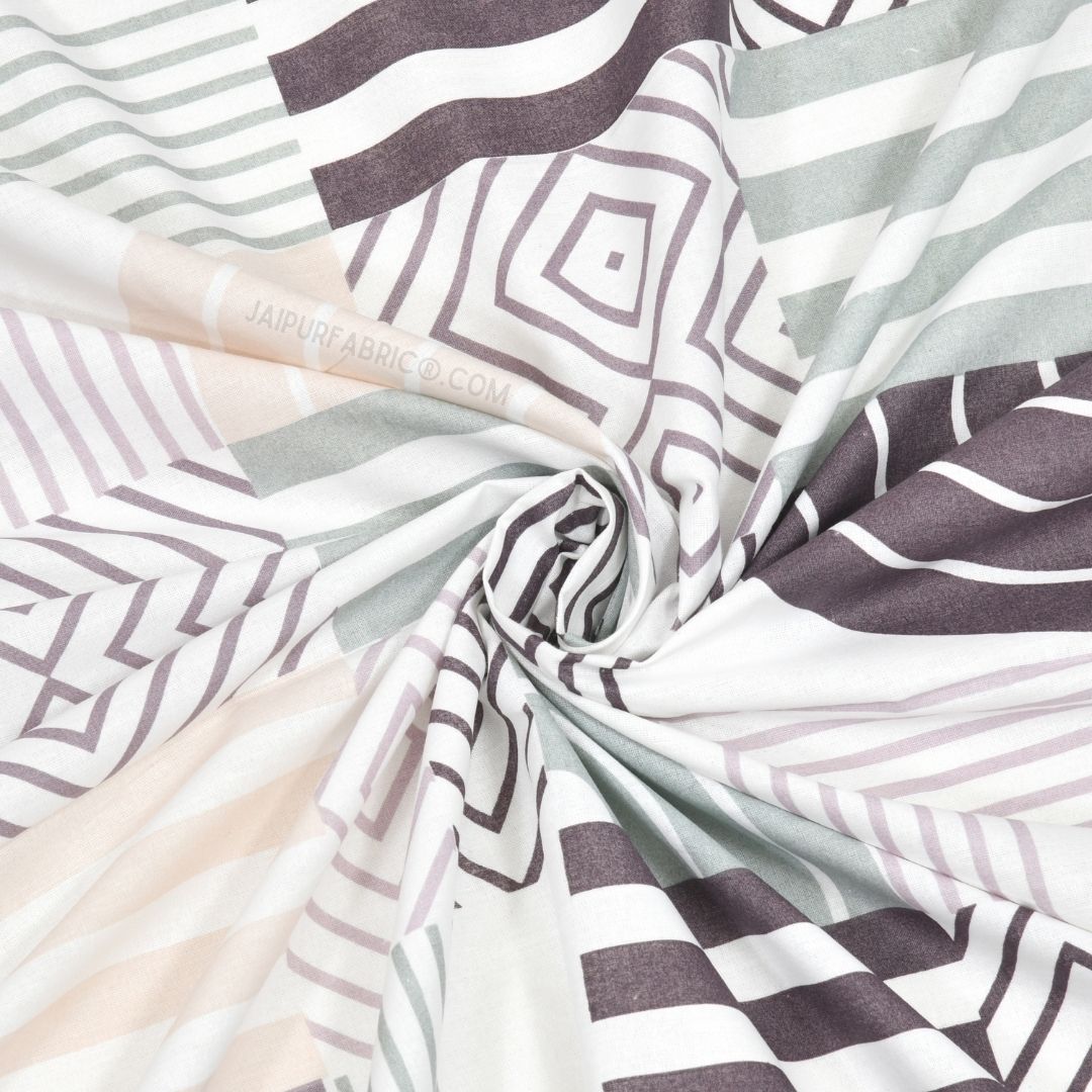 Geometric Maze Off White Purple Cotton King Size Bedsheet