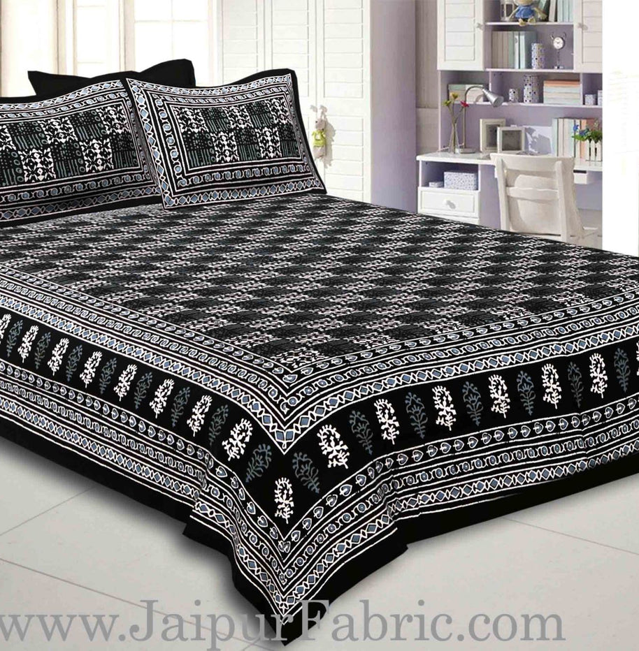 Black  Border Black  Base Checkered  Print Fine Cotton Double Bed sheet  With Pillow Cover