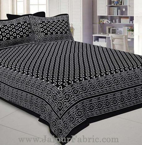 Black Hearts Double Bedsheet With 2 Pillow covers