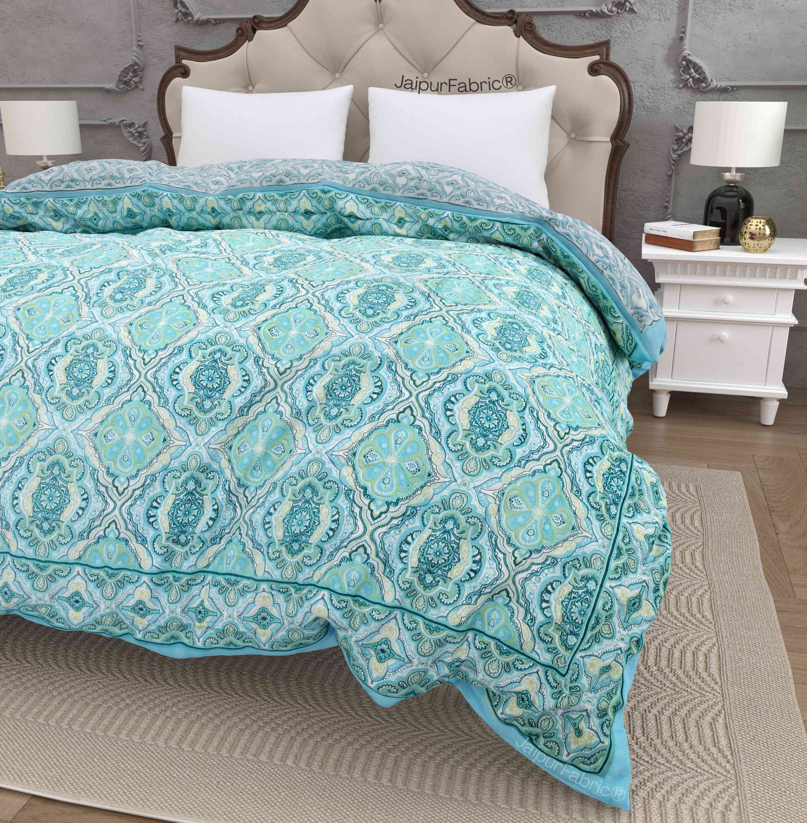 Reversible Quilt Rajai with Turquoise Medallion Dual-Design Print for Stylish Bedrooms