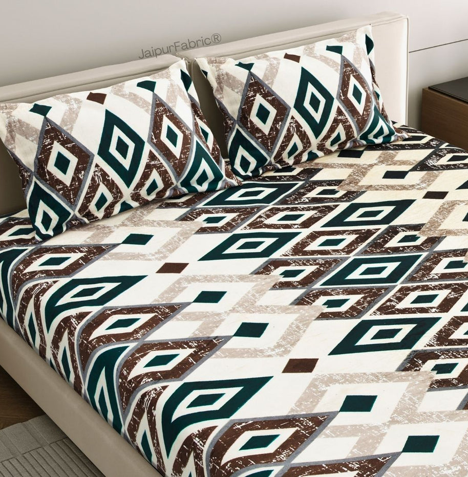 Modern Diamond Mosaic Chilly Winter Evenings Woolen Double Bedsheet