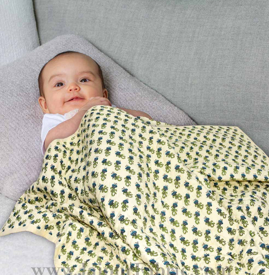 Baby Blanket Newborn Green & Grey Soft Crib Comforter and Toddler Swaddling Blankets for Babies 120 x 120 cm Colourful Cream Base Baby Quilt