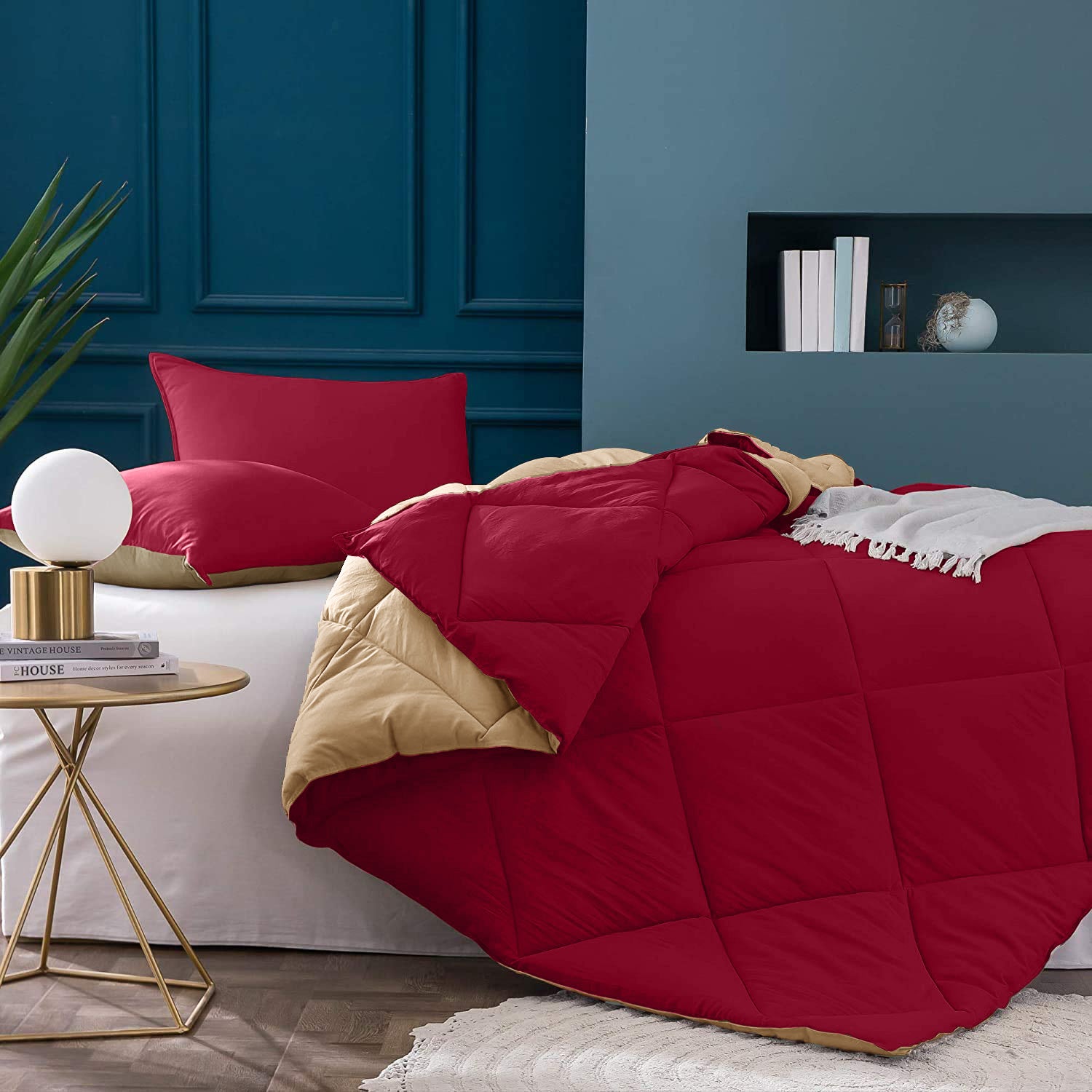 Red-Off White  Double Bed Comforter