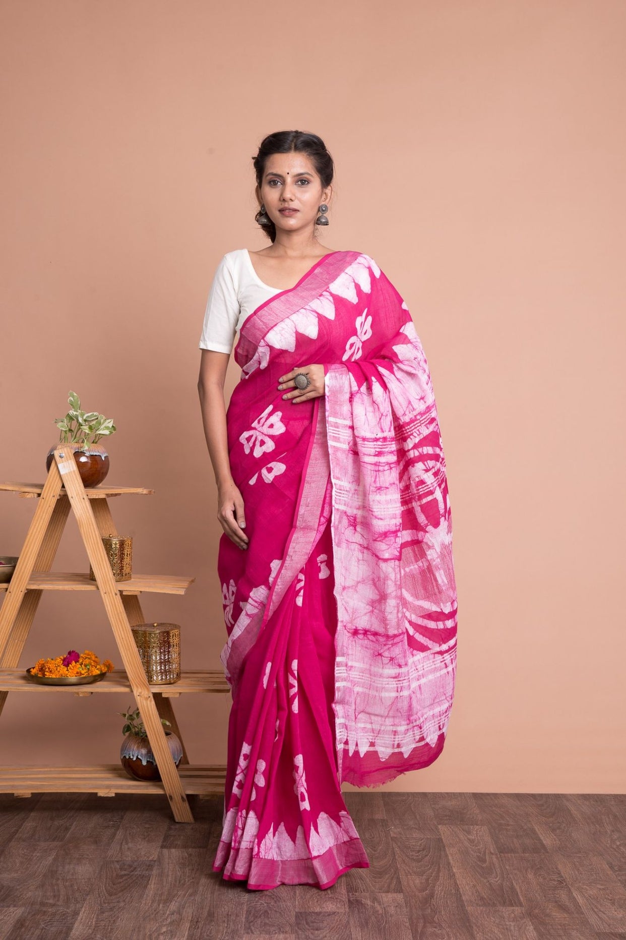 Women Batik Print Motif Cotton Linen Saree with Unstitched Blouse - Pink