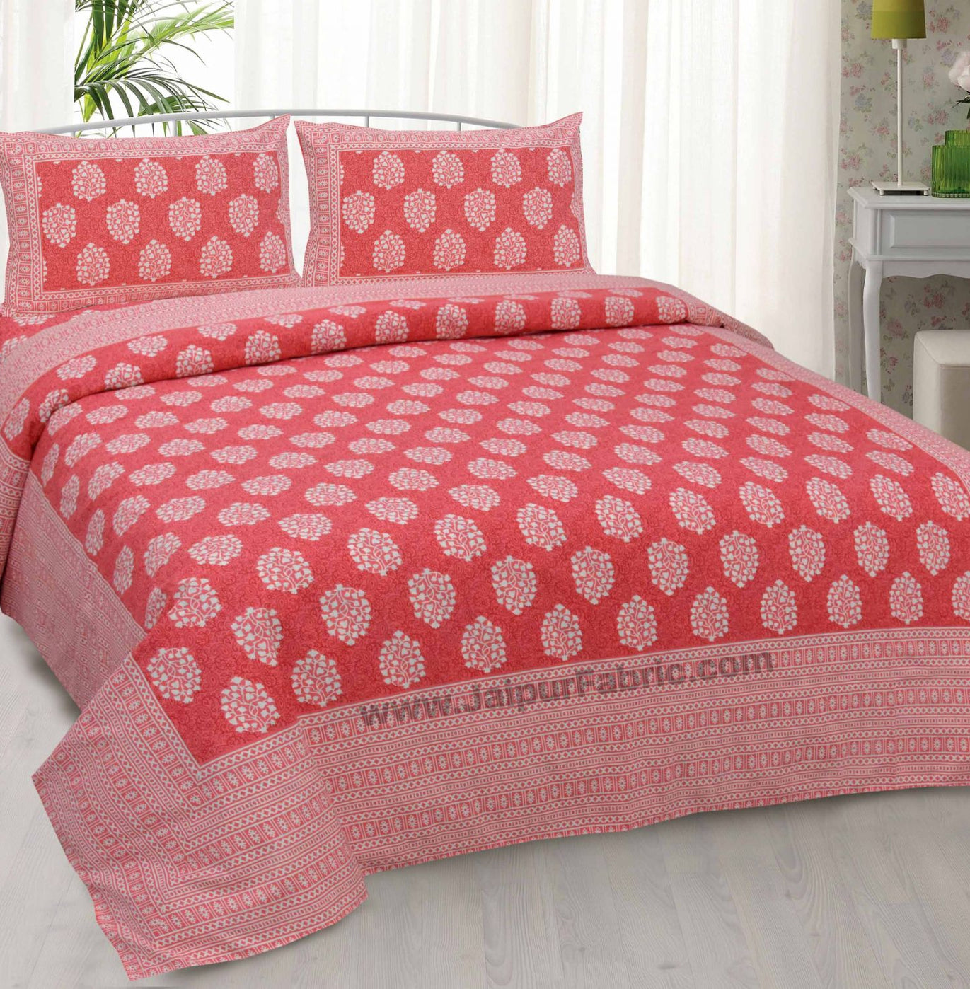 Pink Traditional Badge Double Bedsheet