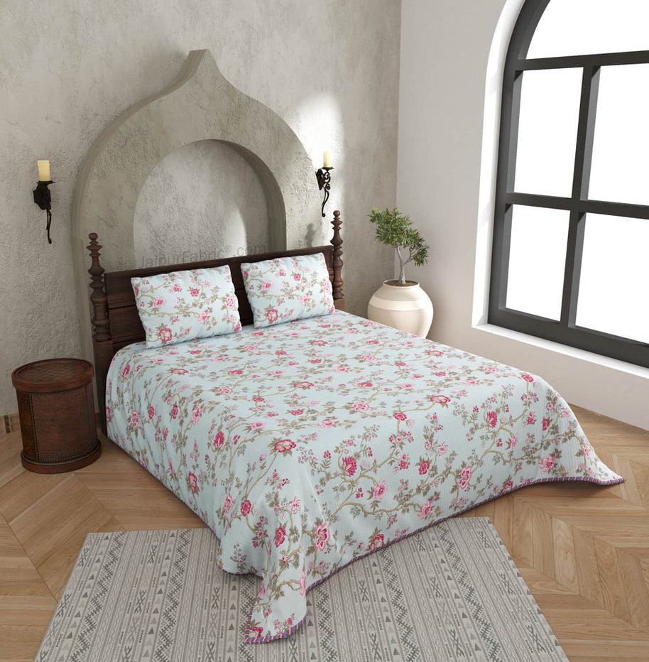 A Calm Frame Pure Cotton Reversible Quilted Bedcover with Pillowcases