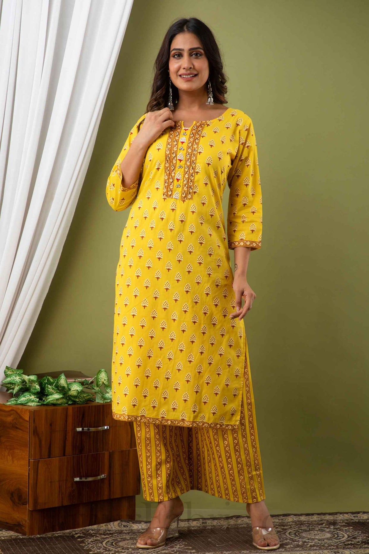 Women Yellow Cotton Kurti With Palazzo